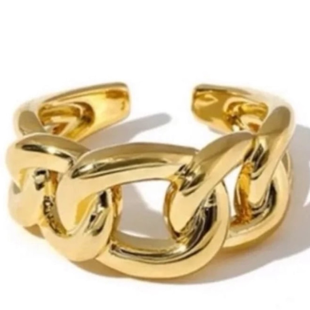 Chunky Gold Chain Ring - Picture 3 of 3